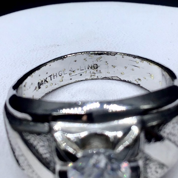 🌺Vintage Lind 14K GE & CZ Ring - Picture 12 of 14